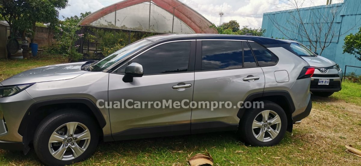 TOYOTA Rav4 2019