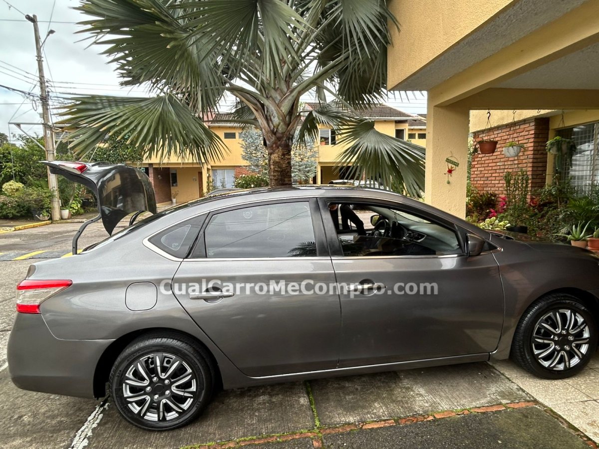 NISSAN Sentra 2015