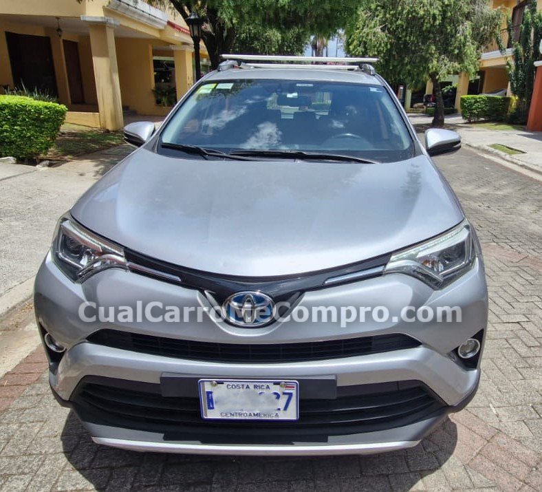 TOYOTA Rav4 2017