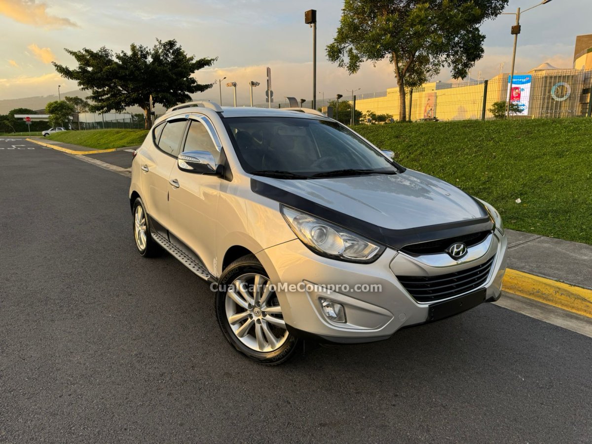HYUNDAI CRDi LIMITED 2013