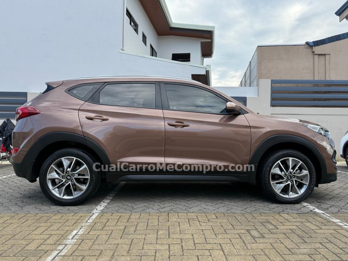 HYUNDAI TUCSON GL 2.0 2018