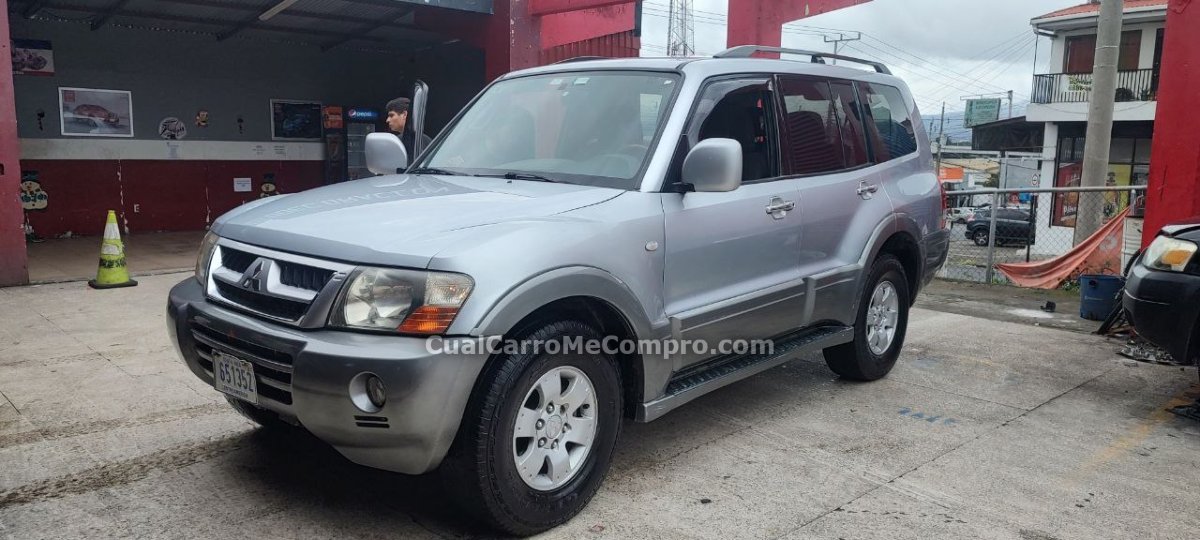 MITSUBISHI Montero 2007