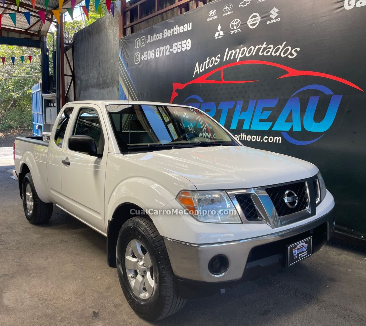 NISSAN Frontier 2010