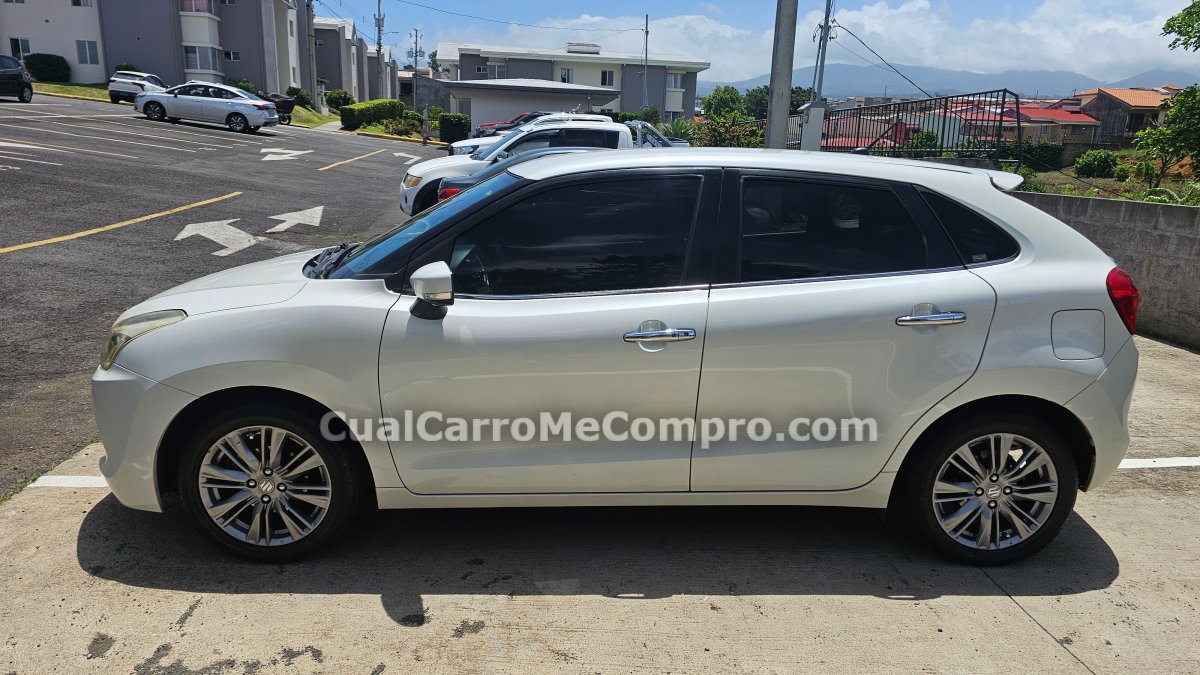 SUZUKI Baleno 2017