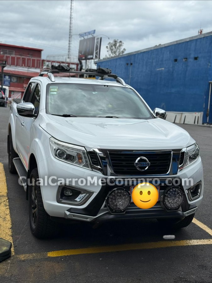 NISSAN Frontier 2019