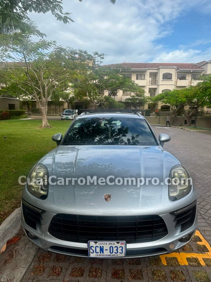 PORSCHE Macan 2015