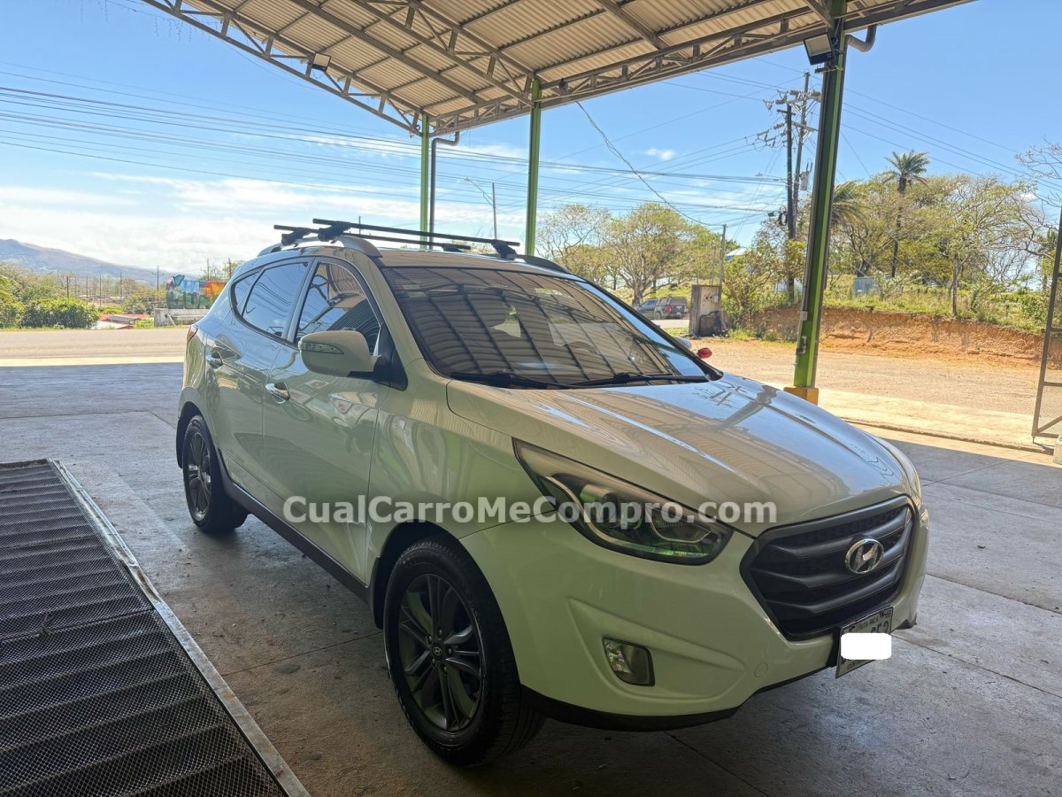 HYUNDAI Tucson 2015