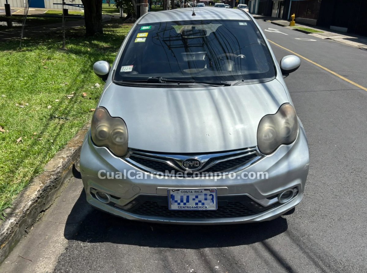 BYD F0 2016