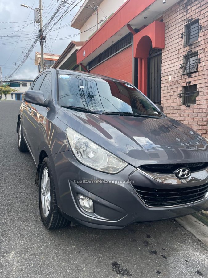 HYUNDAI Tucson 2010