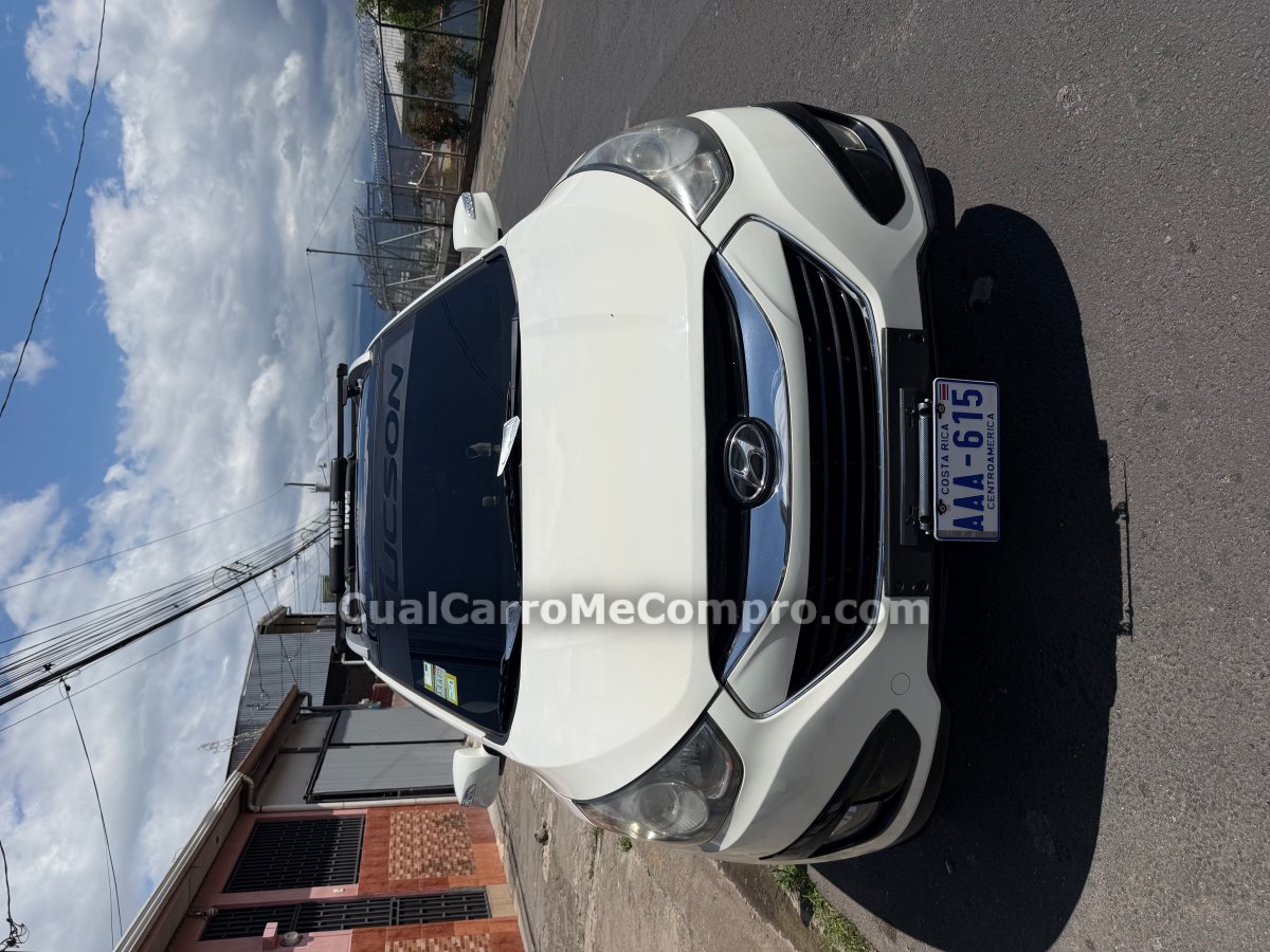 HYUNDAI Tucson 2011