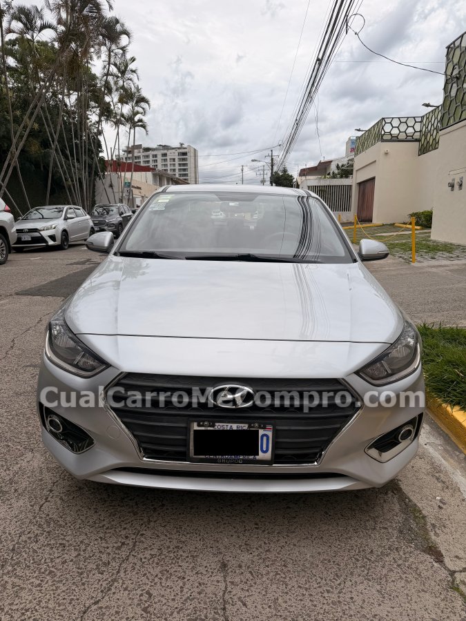 HYUNDAI Accent 2018