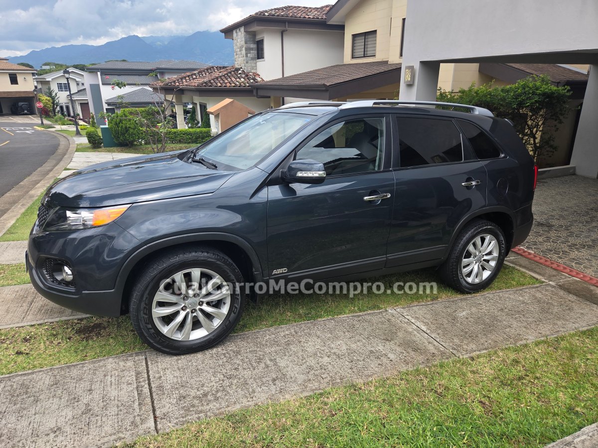 KIA Sorento 2011