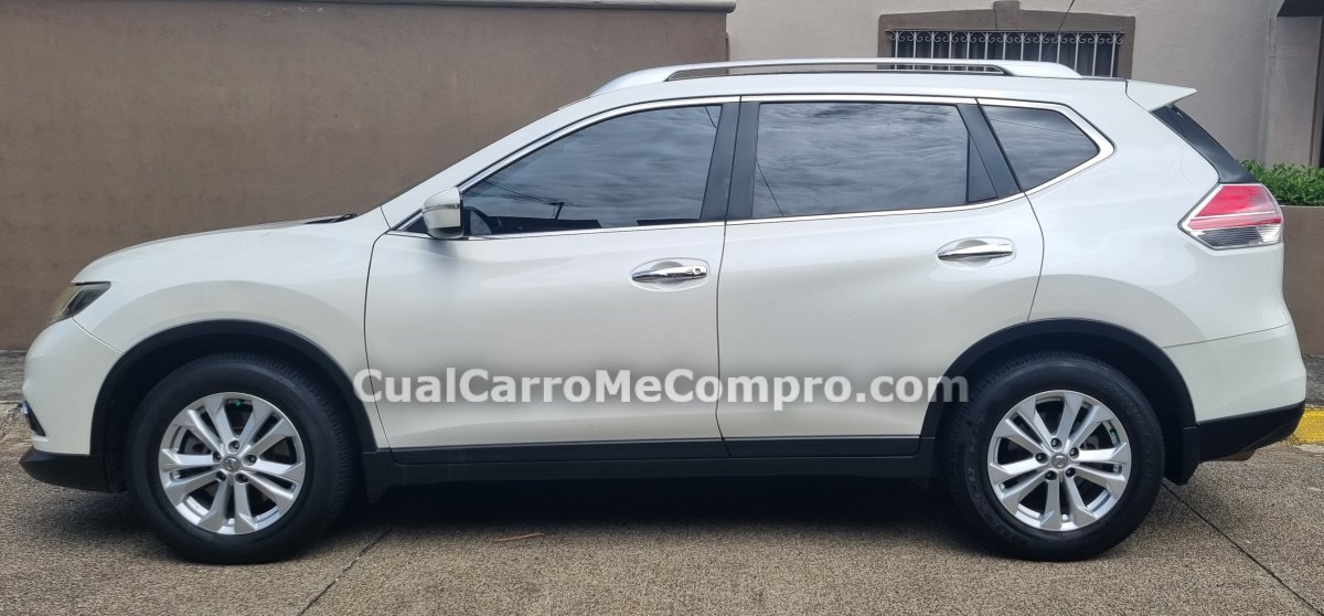 NISSAN Xtrail 2016