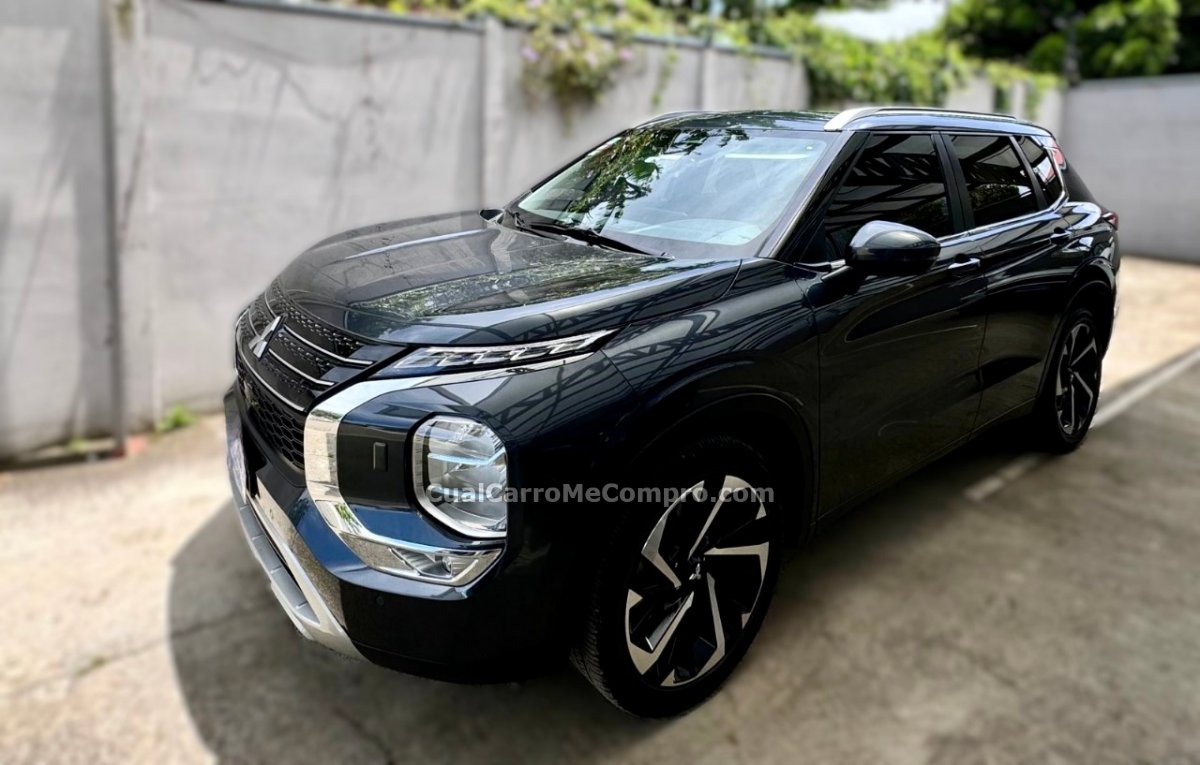 MITSUBISHI Outlander 2024