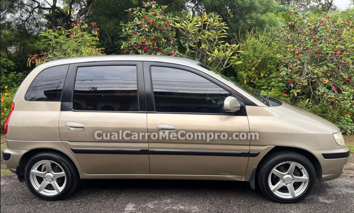 HYUNDAI Matrix 2004