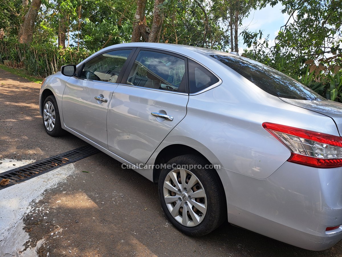 NISSAN Sentra 2015