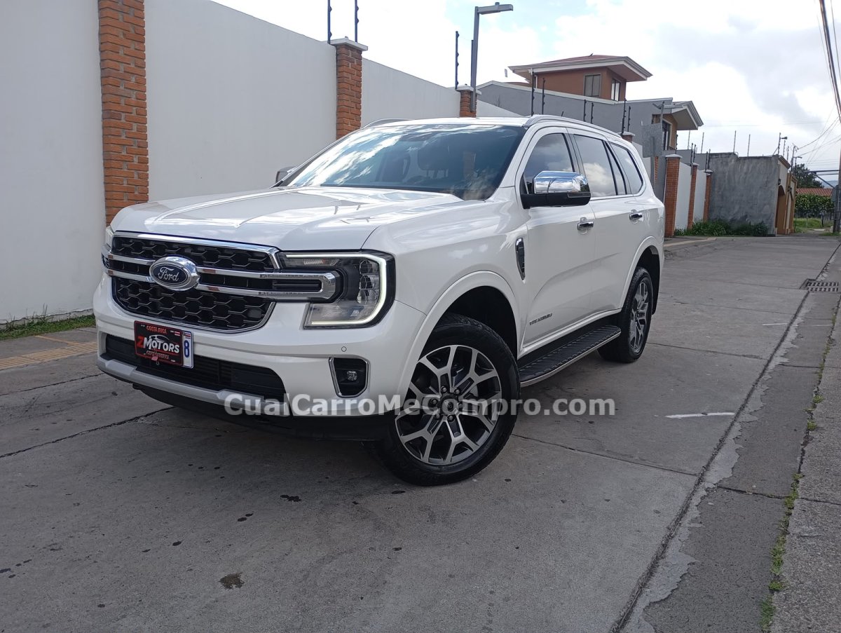 FORD Everest 2024
