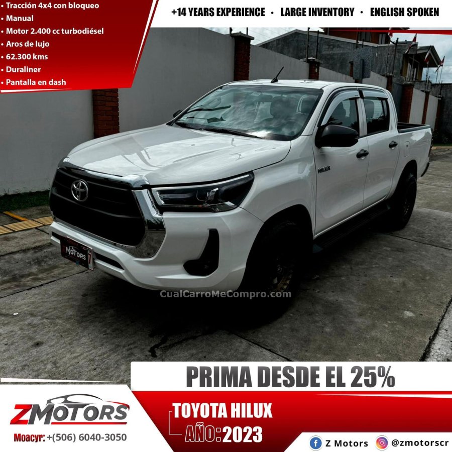 TOYOTA Hilux 2023