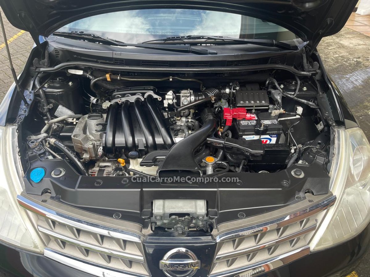 NISSAN Tiida 2010