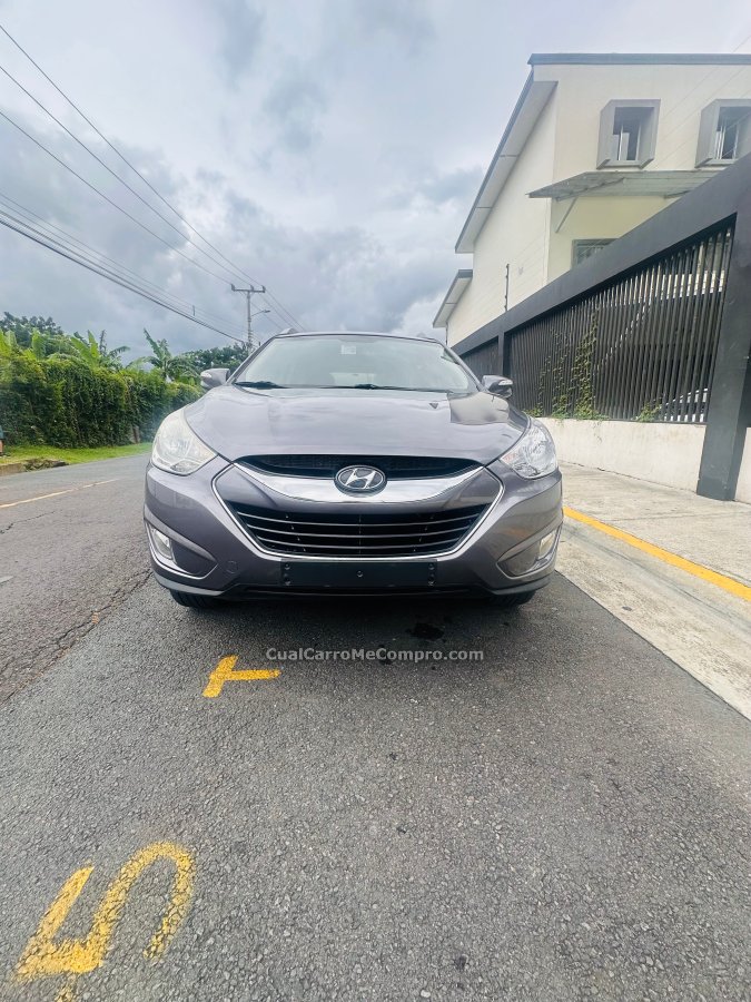 HYUNDAI Tucson 2013